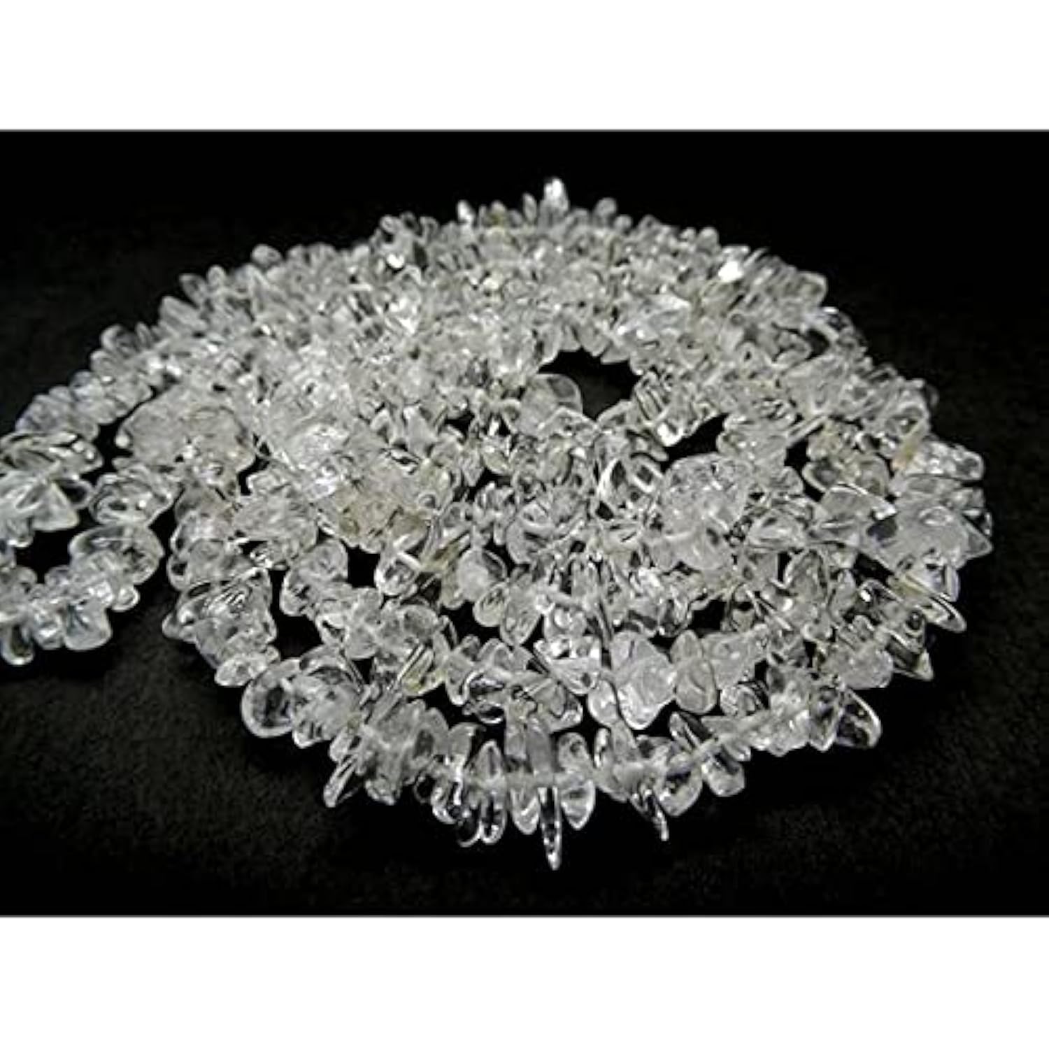 Perles éclats quartz clair en fil de 86cm pour créer vos bijoux bohèmes d'été