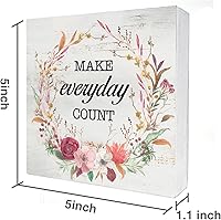Vista 2 de Caja inspiradora de madera con texto en inglés "Make Everyday Count", decoración rústica con frase motivacional, con texto en inglés, caja