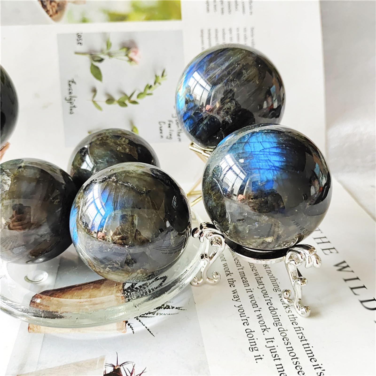 Bola de Cristal con Soporte Esfera de Piedra Preciosa de labradorita Natural Globo de Piedra Preciosa curativa Decoración de habitación Esfera de energía Rocas Minerales,10cm/3.9in