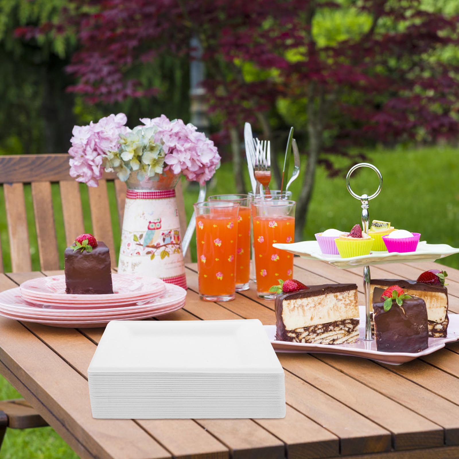50pcs Assiettes Jetables en Papier Blanc 8 Pouces, Résistantes Micro-ondes, Design Moderne Élégant, pour Anniversaire et Mariage