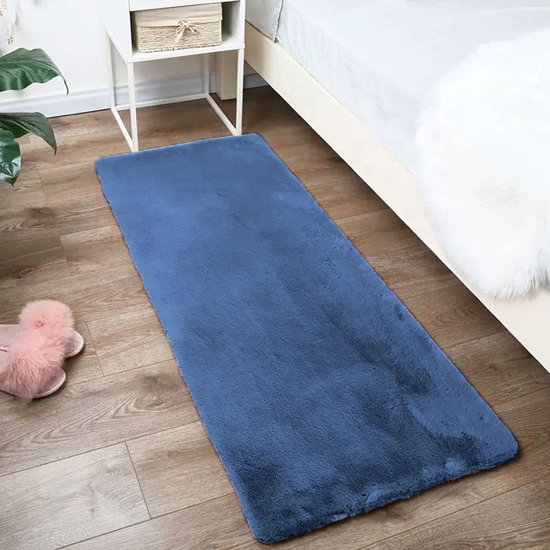 Luxe Home Rabbit Fur Runner - Soft Grey 2x5 Feet -20 Luxe Home Rabbit Fur Runner - Soft Grey 2x5 Feet -20
