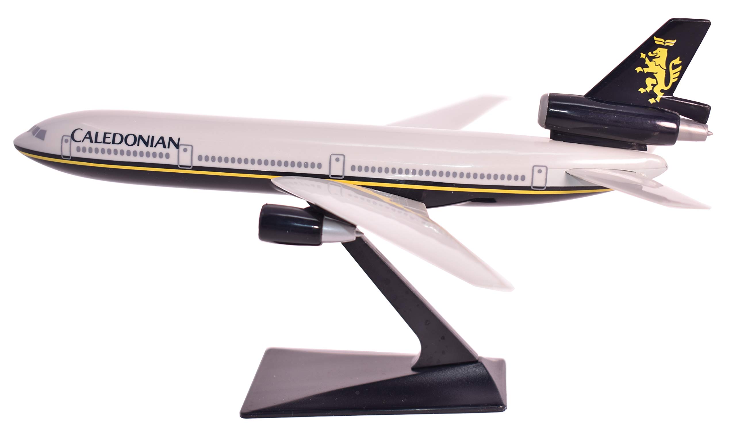 Amazon.com: Caledonian DC-10 Airplane Miniature Model