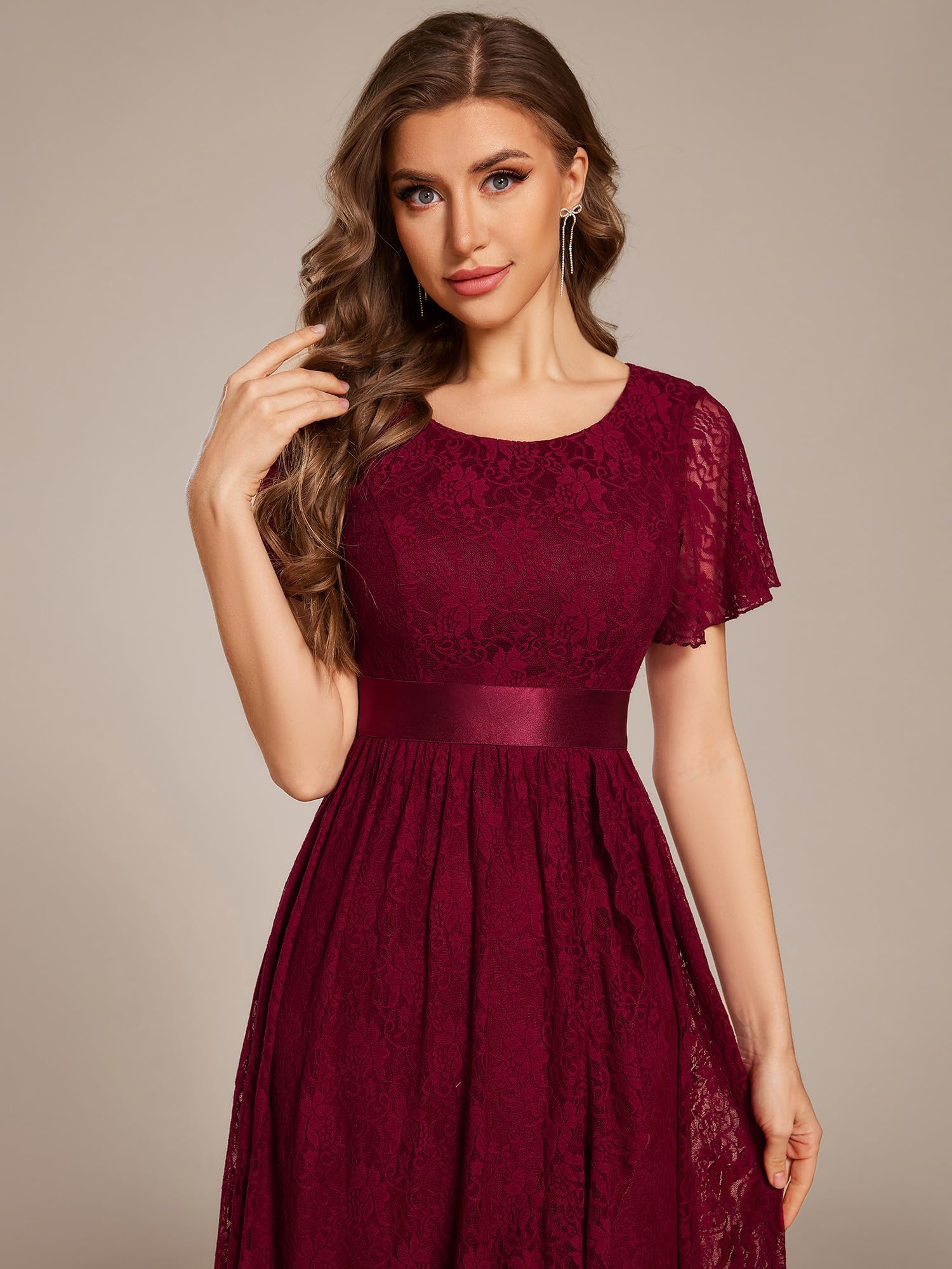 Ever-Pretty Abendkleider Damen Lang Rundhalsausschnitt Brautjungfernkleid Midi Ballkleider Chiffon V-Ausschnitt Cocktailkleid Kurze Ärmel EE03489