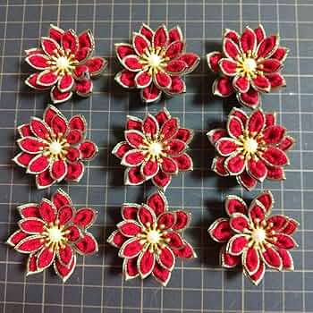 リリイ様専用です！つまみ細工パーツ 二重剣つまみ 二重半くすお花