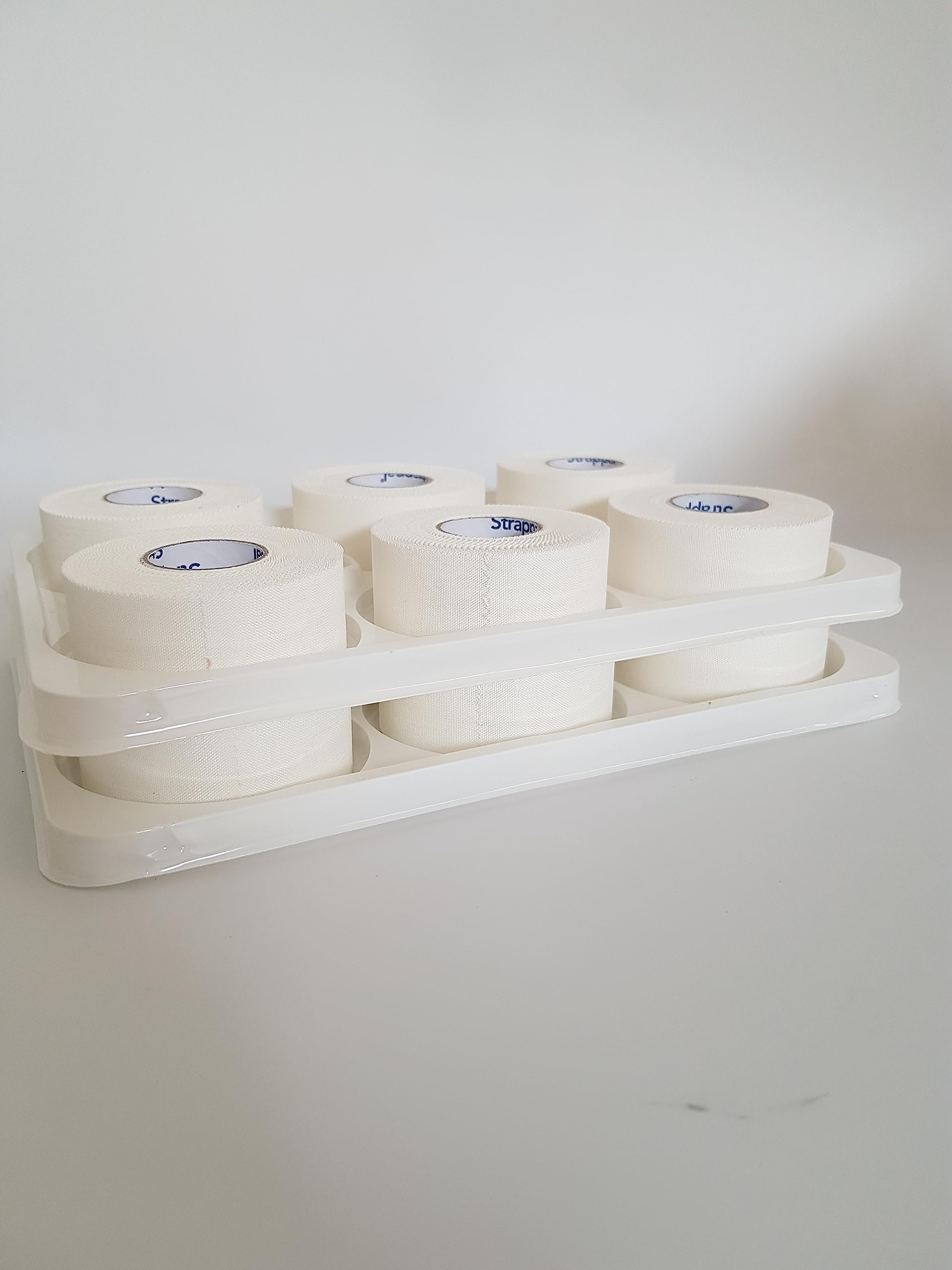 Strappal nastro taping sportivo anelastico professionale tape zigrinato all’ossido di zinco per bendaggi funzionali, stabilizzazione articolare, fisioterapia e sport | latex free | 2,5 cm x10 m 12 pz