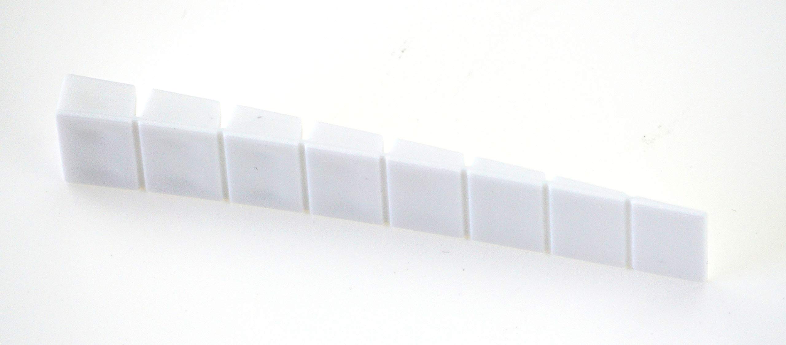 20 cunei per mobili in plastica – bianco – con 7 punti di rottura/cunei di supporto/cunei di regolazione/cunei di montaggio.