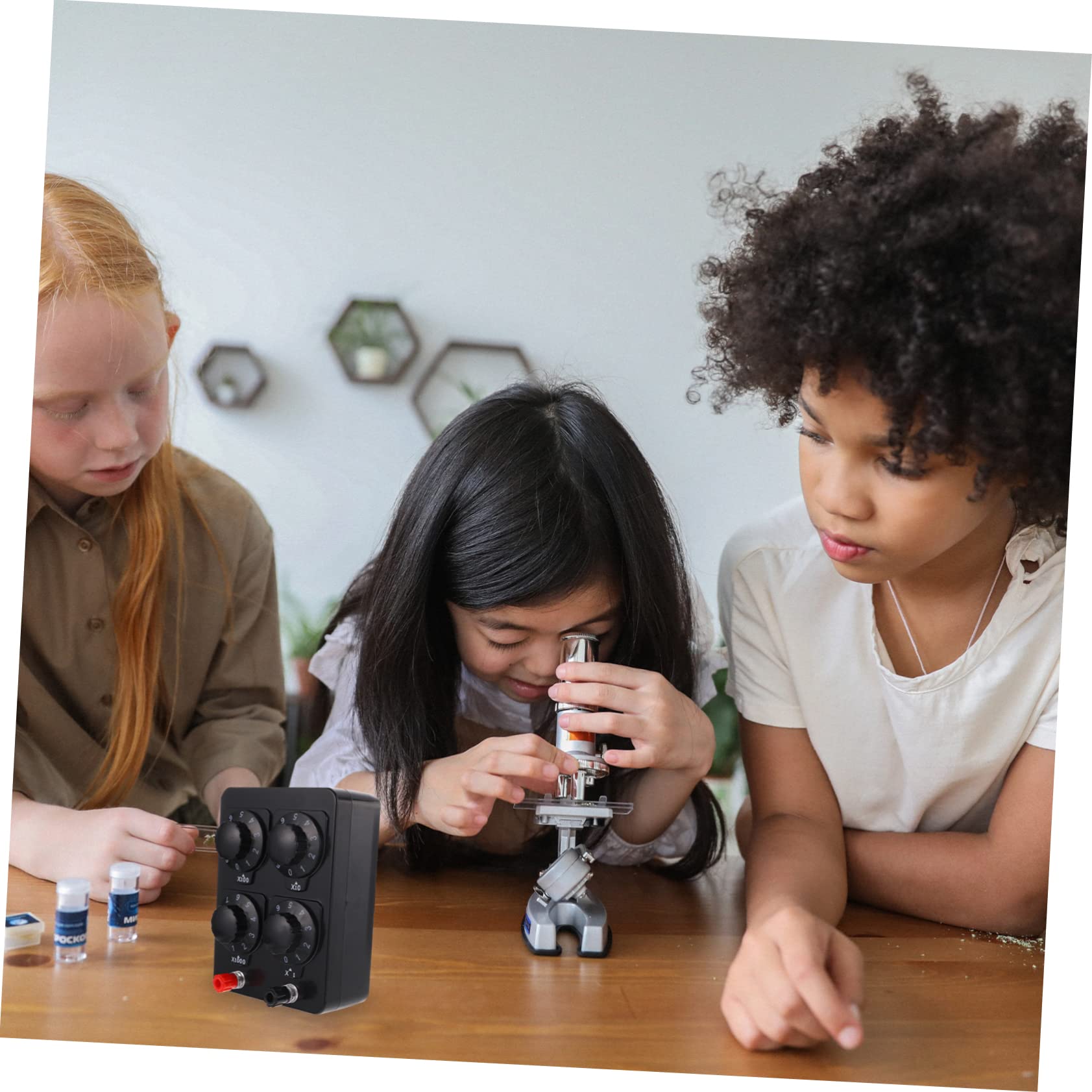 Boîte de Résistance Physique Variable 0-9999 Ohm Portable en Plastique Légère pour Expériences Scolaires et Mesures Électriques Précises