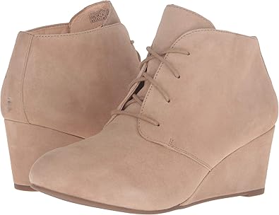 vionic wedge boots