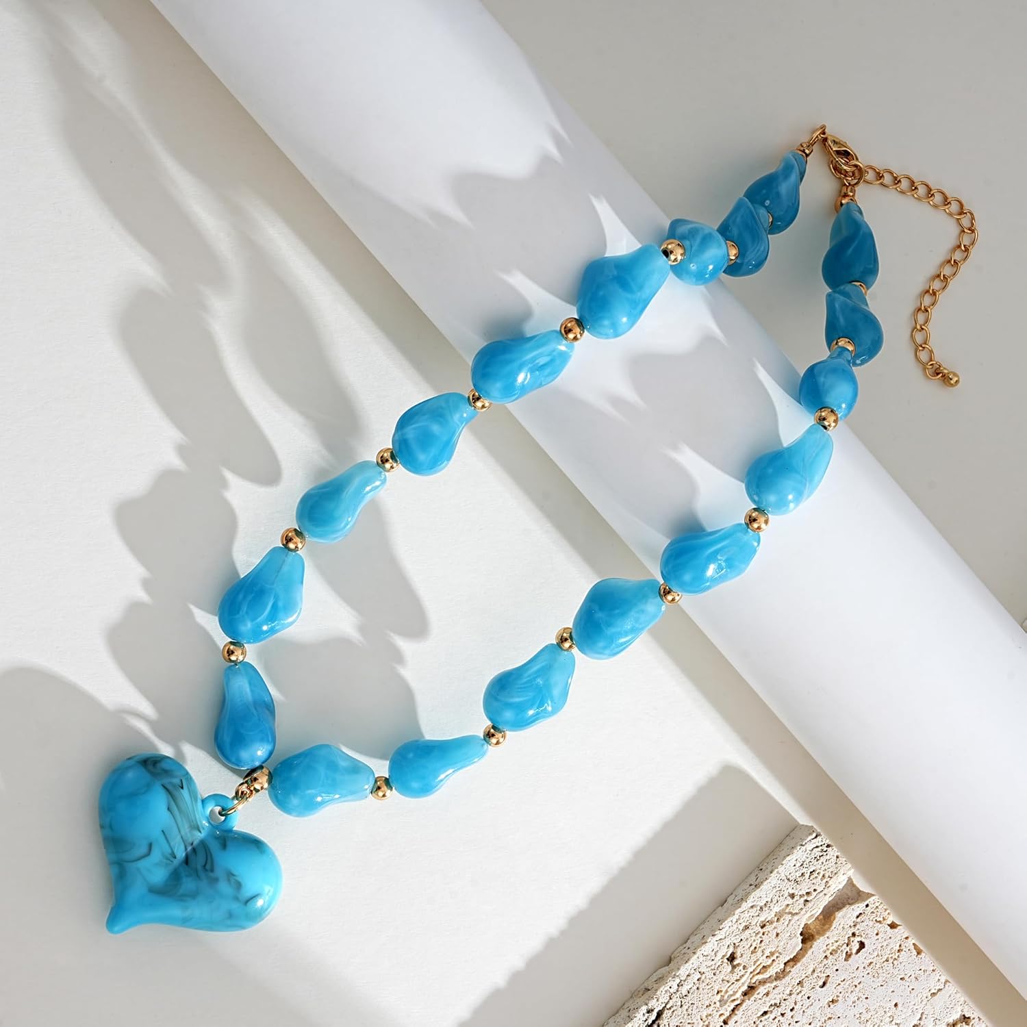 YUJIE Chunky Heart Penadnt Necklace for Women- Exaggerated Statement Puff Heart Necklace with Acrylic Beaded Chain - Image 6