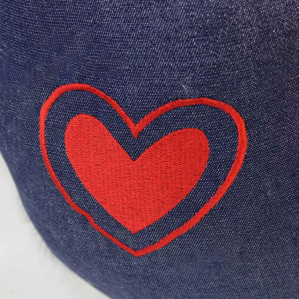 BEMIRO Teddybär mit Jeansherz XXL, ca. 80 cm, Weiß, Plüschtier | Glitzernde Kunststoffaugen, Gesticktes I Love You, Weiches Plüschmaterial, Rote Herzdetails, Ab 0 Jahren geeignet