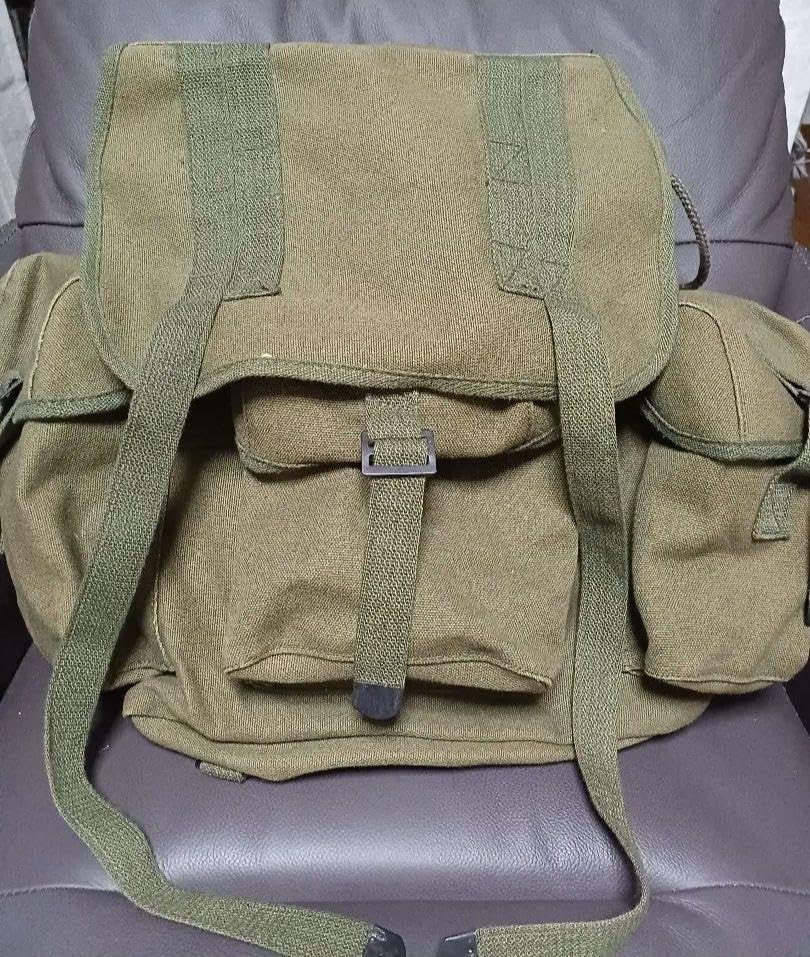 VIP価格☆【ノーブランド品】米軍 ベトナム戦争 長距離偵察隊 LRRPリュック