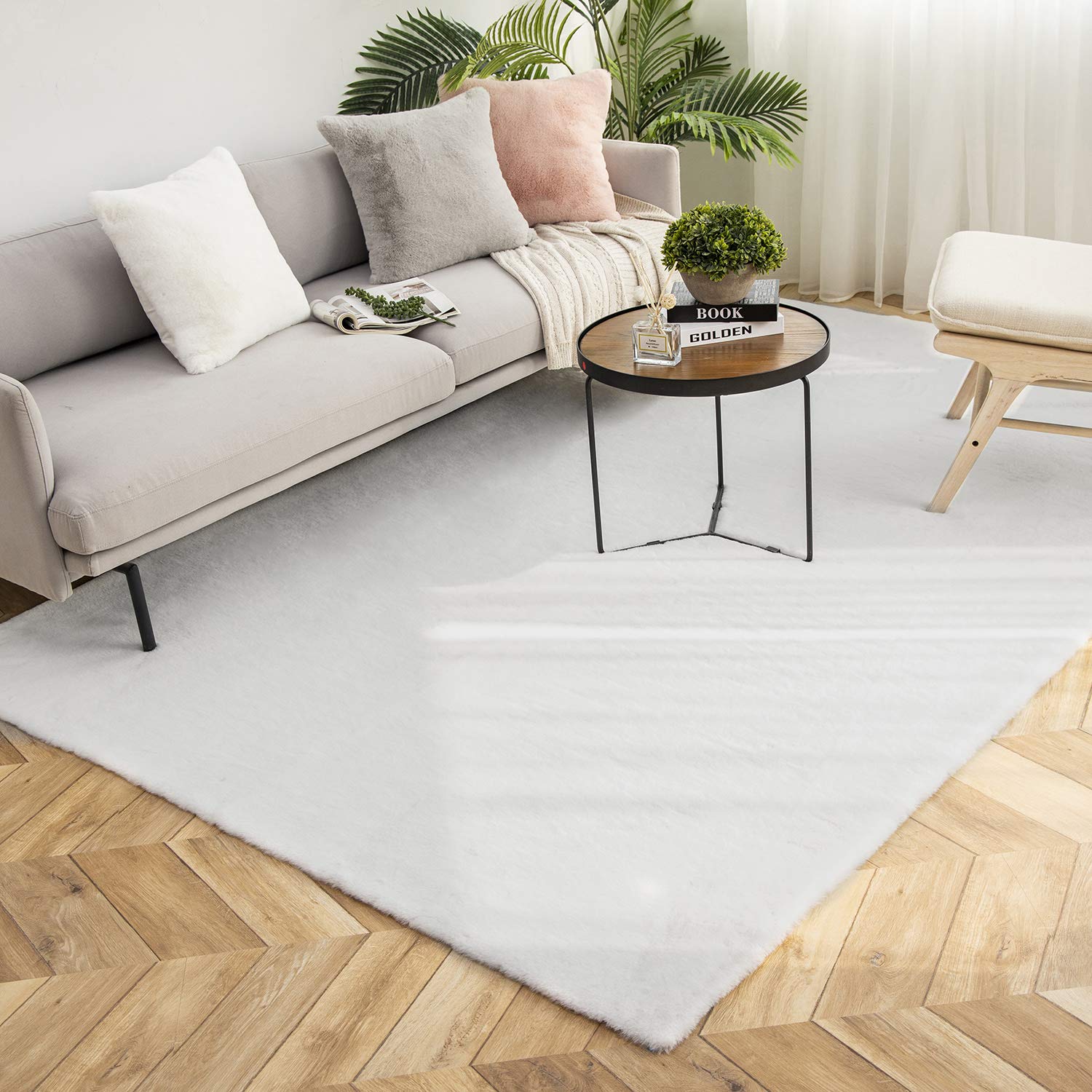 Ashler Faux Rabbit Fur Rug, Grey Fluffy Area Rugs, Shaggy 6 x 9 Feet Rugs for Living Room, Ultra