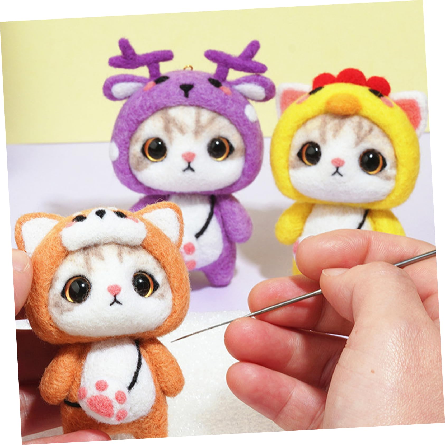 Housoutil 1pc Ergonomic DIY Felting Needle Punch Needle Tool for Embroidery and Craft Projects for Beginners Versatile for Home Decor and Wall Hangings