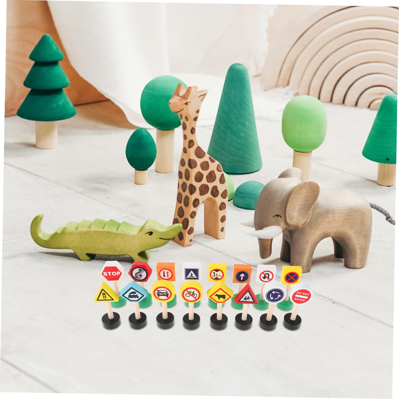 Beaupretty Ensemble de Panneaux de Signalisation pour Garçon et Filles en Bois Coloré, 16 Pièces, Jouet Éducatif pour Apprentissage Interactif et Sensibilisation la Sécurité la Maison