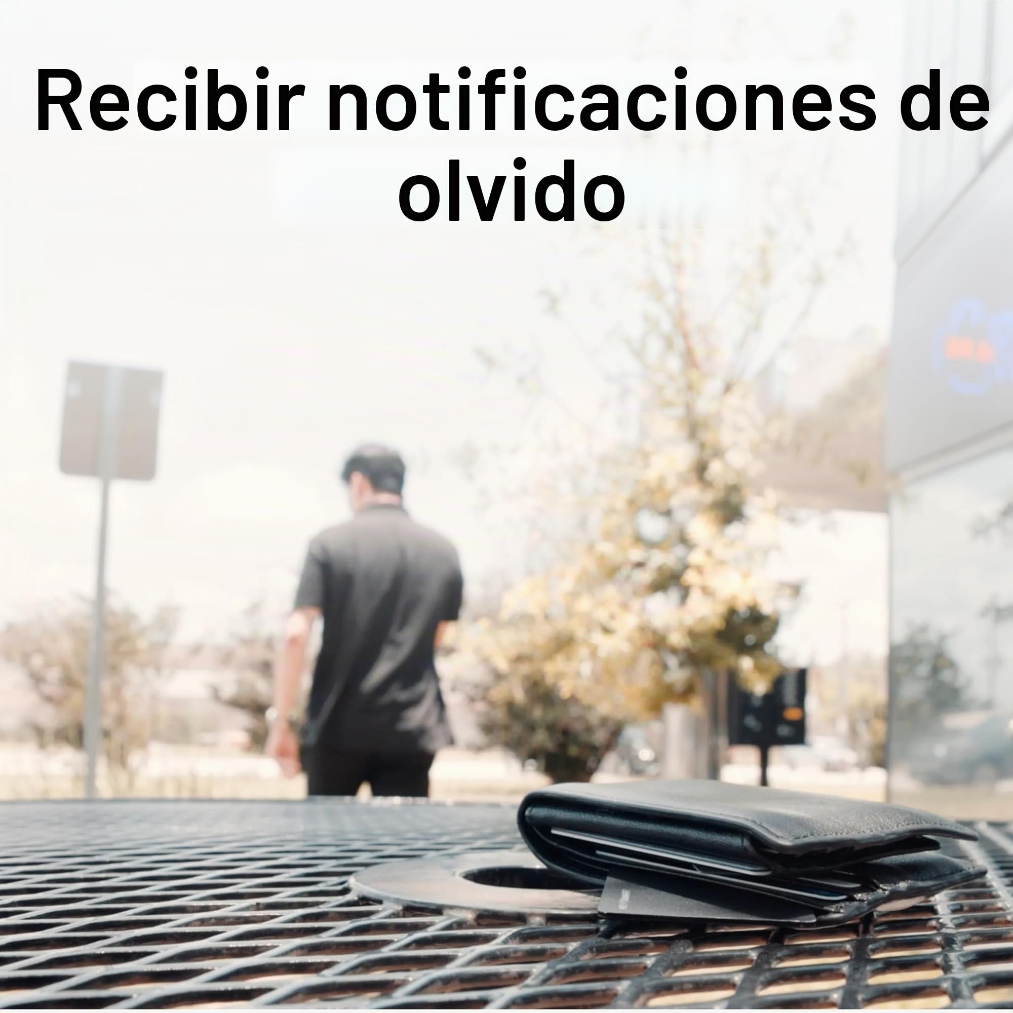 KeySmart SmartCard - Tarjeta de Seguimiento de Cartera, Compatible con Apple Find My App, buscador de artículos GPS Delgado Recargable para Etiqueta de Equipaje, Dispositivos de rastreo GPS