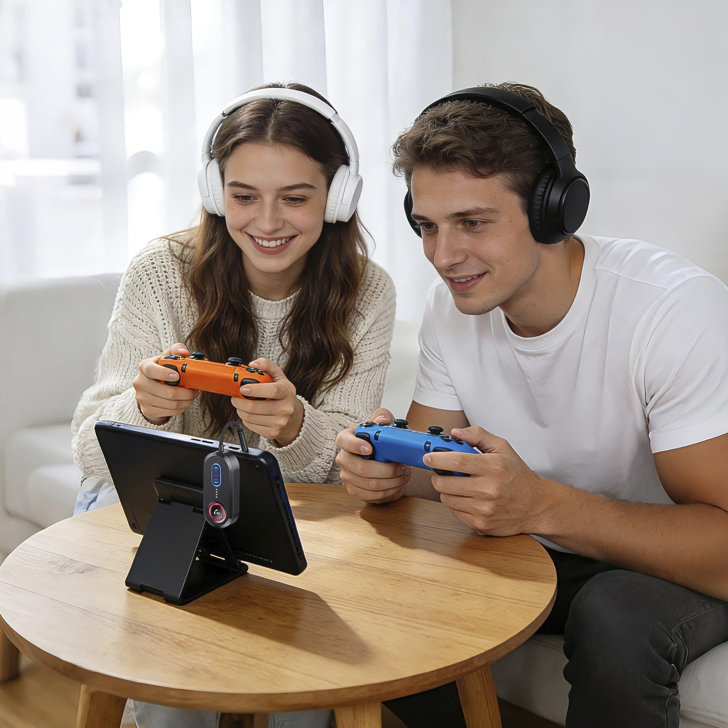 Receptor transmisor Bluetooth 5.4 para 2 AirPods/auriculares, adaptador de audio Bluetooth 2 en 1 para TV, viajes en avión, adaptador inalámbrico AUX de 3.5 mm para estéreo de coche/hogar