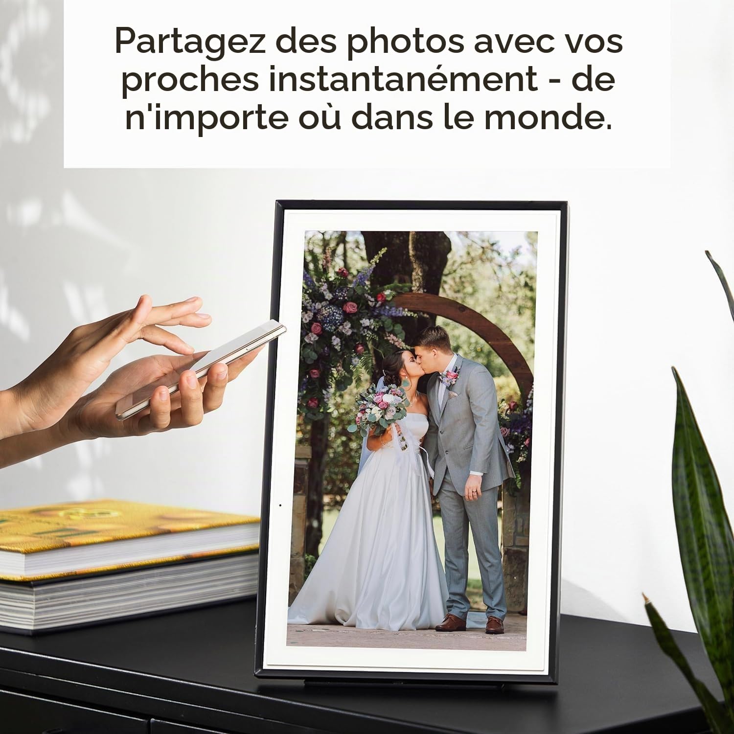 Cadre Skylight : Cadre Photo numérique WiFi 15 Pouces, Email, Photos de n'importe où, écran Tactile