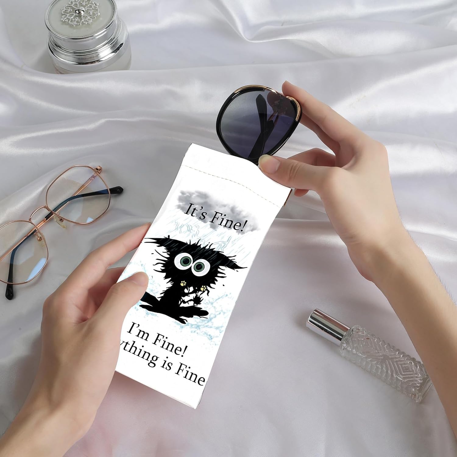 2Pcs Sunglass Eyeglass Glasses Case Soft PU Leather with Cleaning Cloth Cute Glasses Pouch Bag for Men Women Girs - Image 7