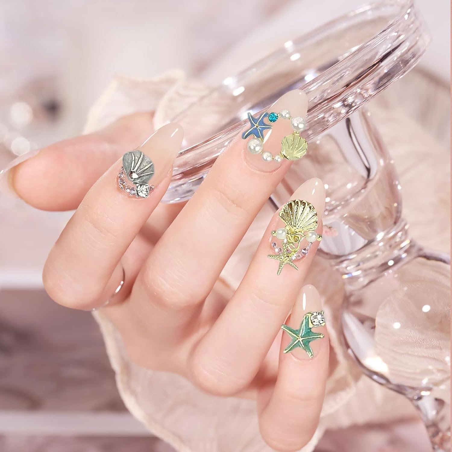 32PCS 3D Summer Beach Art Rhinestones Shell Starfish Fishtail Nail Studs Sea Series Ocean Theme Alloy Nail Charms Supplies for Nail Art Designs DIY Manicure Decoration - Image 4
