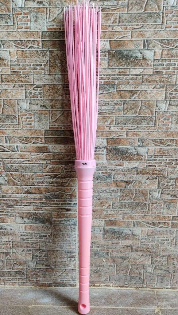 VXI Kharata Xl 32 Plastic Broom For Bathroom & Home Floor Cleaning | Long Handle Jhadu With 60 Plastic Sticks | Color Multi (Pack Of 1, hard_floor)
