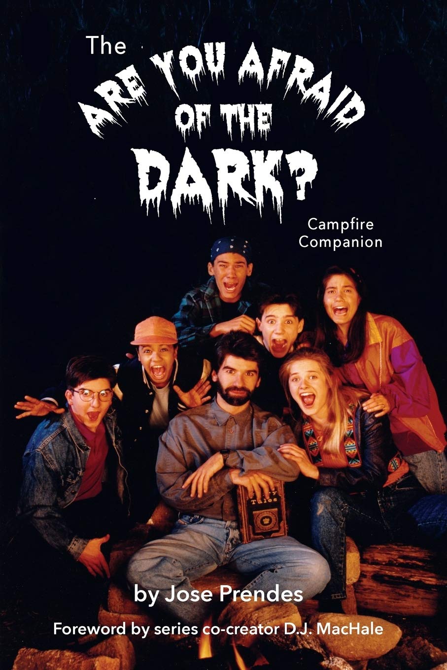 The Are You Afraid of the Dark Campfire Companion      Paperback – October 30, 2016