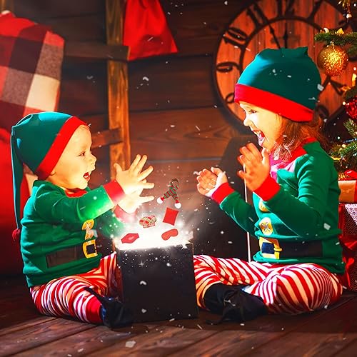 Miniatura 50 de Kacctyen 12 piezas de accesorios de Navidad incluyen muñeca de Navidad, saco de dormir, suéter, delantal, sombrero de chef, bufanda, orejeras