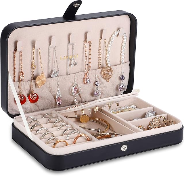 LANDICI Small Jewellery Box Organiser for Women Girls, PU Leather Travel Jewelry Storage Case, Portable Jewellery Holder Tray for Ring Earrings Necklace Bracelet, Jewelry Gift Box Kids,Black