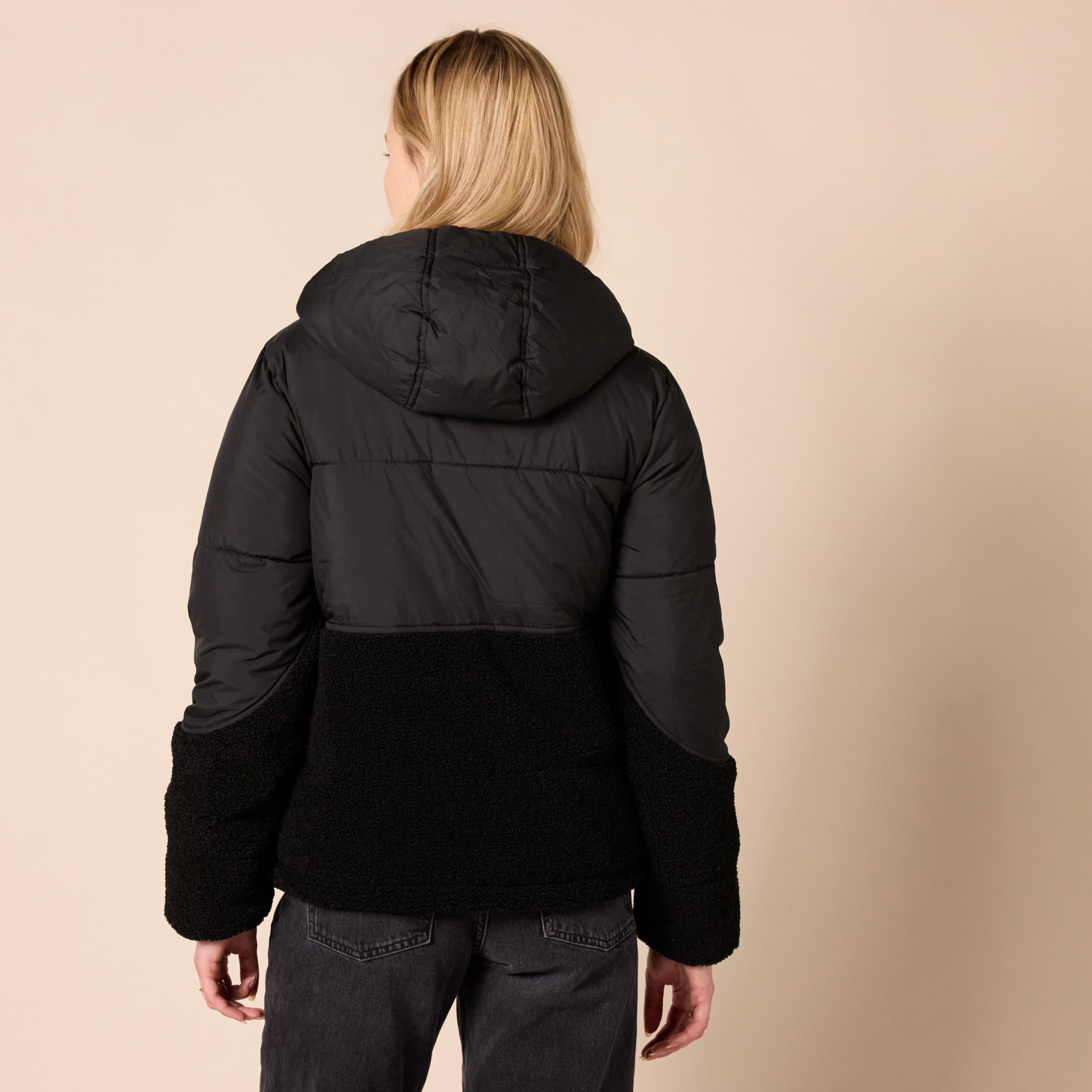 Amazon Essentials Piumino con Cappuccio in Pile Sherpa con Cerniera Integrale Donna