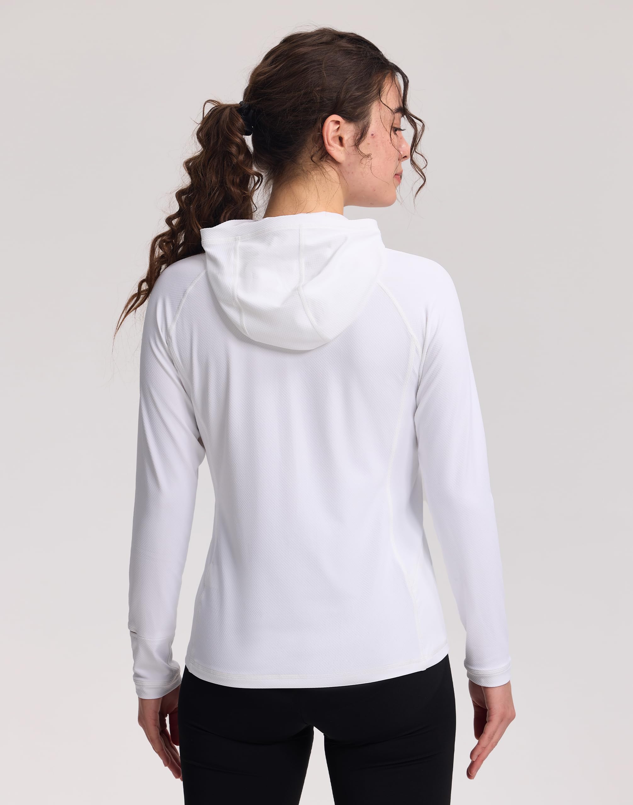 Pioneer Camp Sun Sweat à capuche pour femme - Protection UV - Manches longues - Léger - Fast-Dry - Avec capuche - Structure en nid d'abeille UPF 50+ pour la respirabilité - Extensible dans les 4