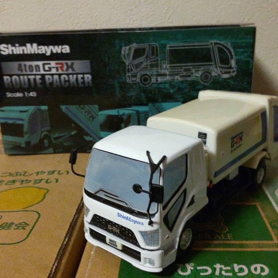新明和工業　ルートパッカー車　4ton G-RX 1/43 Amazon.co.jp: 新明和工業 ルートパッカー車 4ton G-RX 1 43