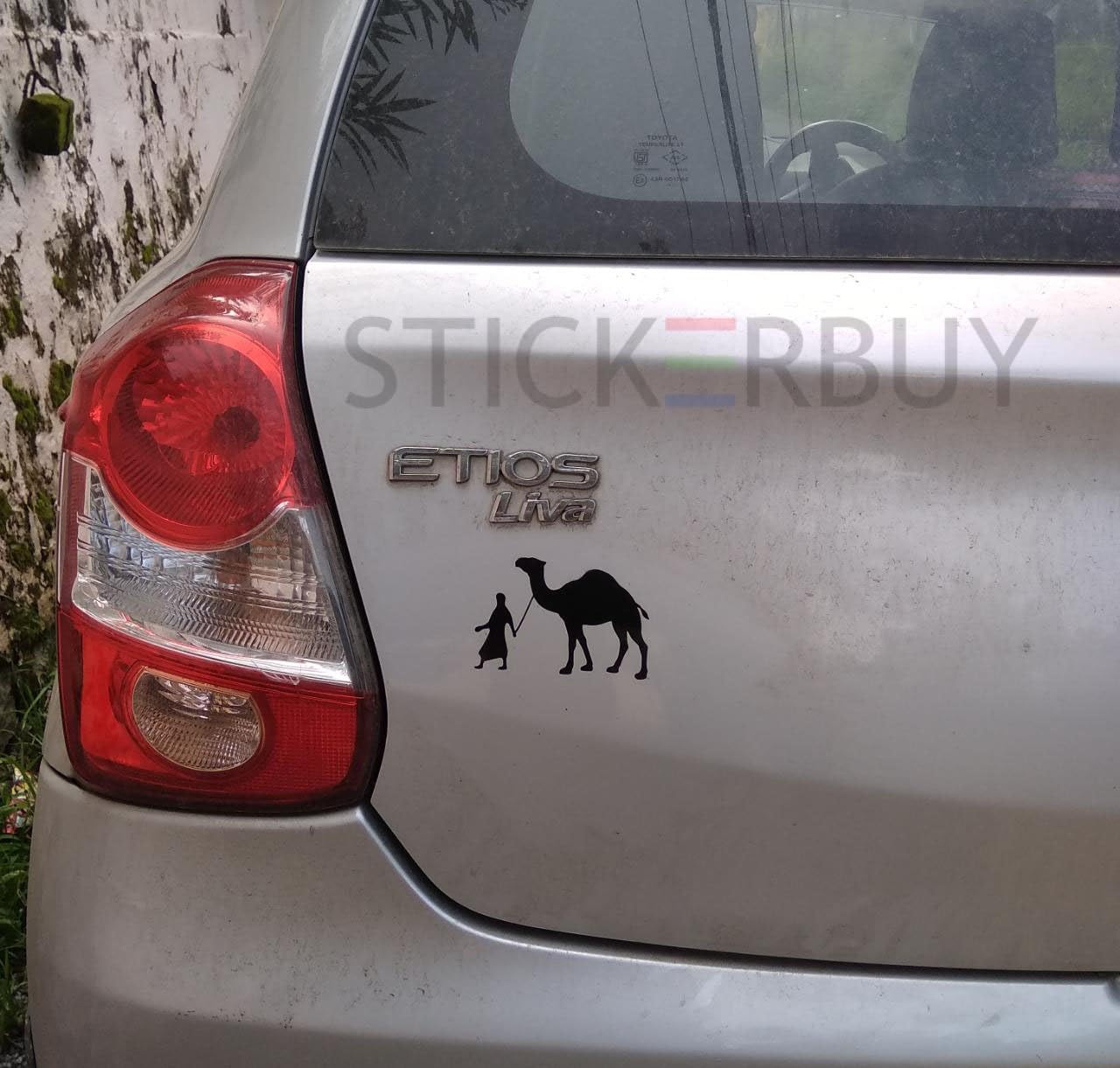 stickerbuy™ Human Walk Camel for All Cars Back View Sides, Windows, Bumper, Hood Car Sticker