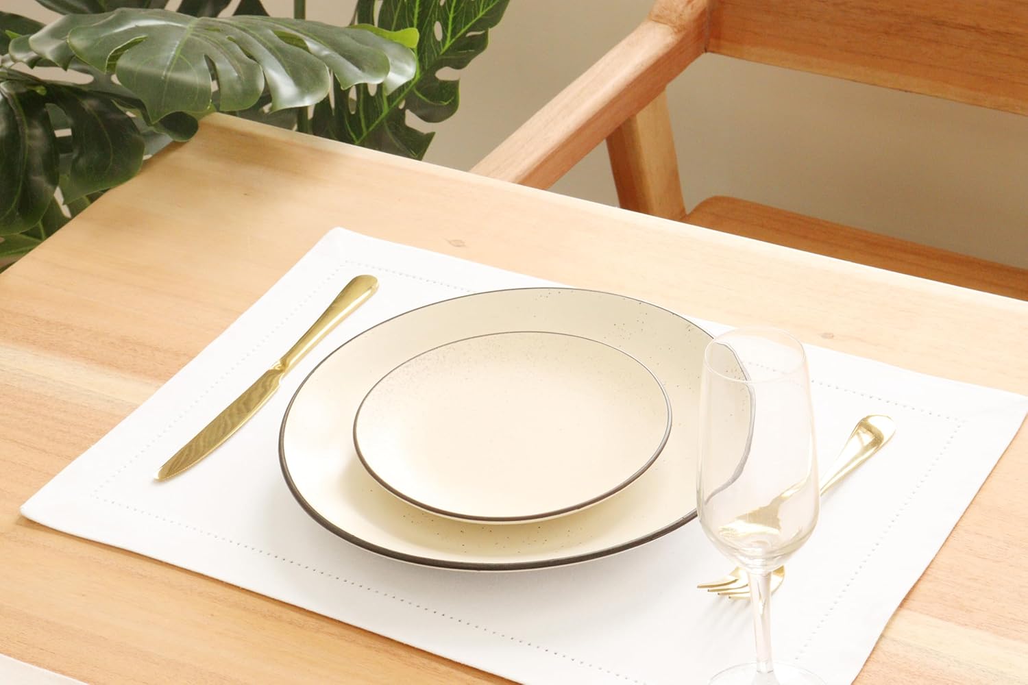 PurpleEssences Solid Hemstitch Placemat, 4 PCS of Stain Resistant Spill Proof Place Mats, Washable Placemats, Set of 4-13x19 Inch - Christmas Holiday Winter - White