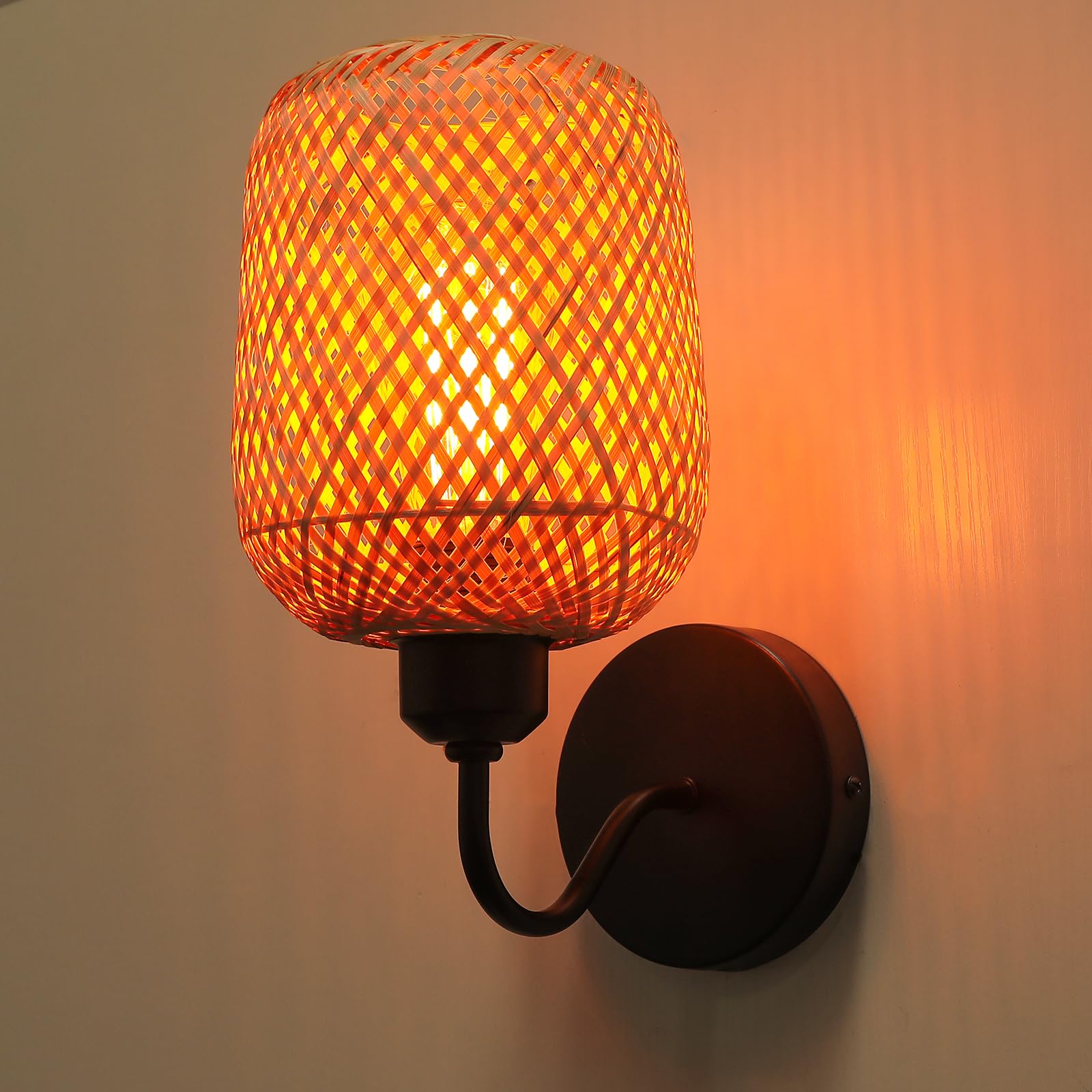2 Stück Vintage Wandleuchte Handgeflochtene Lampe Bambus Lampenschirm E27 Wandlampe Bohemian Style Wandleuchte Innendekoration für Schlafzimmer, Restaurant, Flur