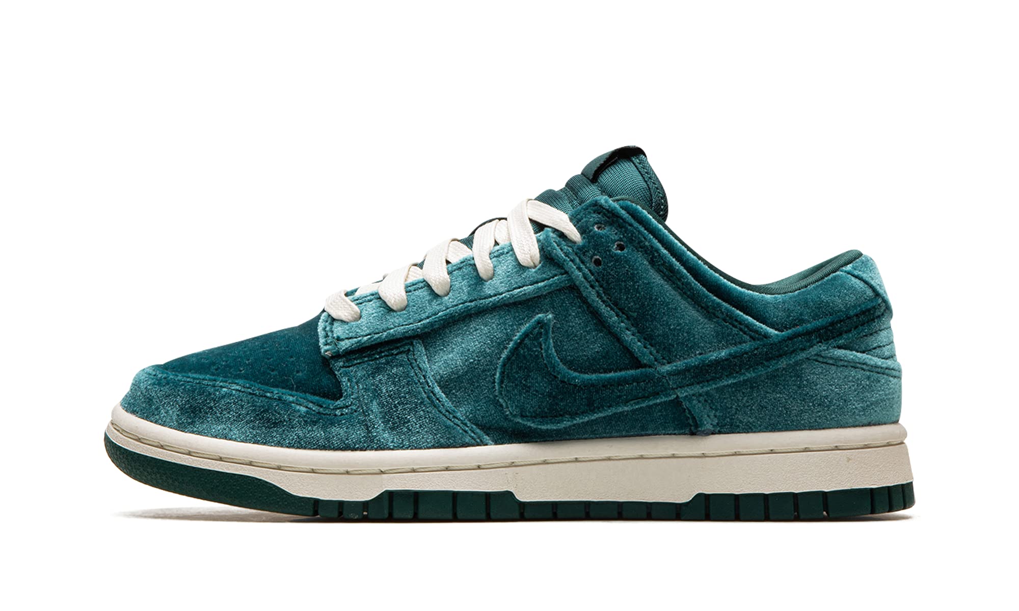 Nike Women's Dunk Low Sneaker
