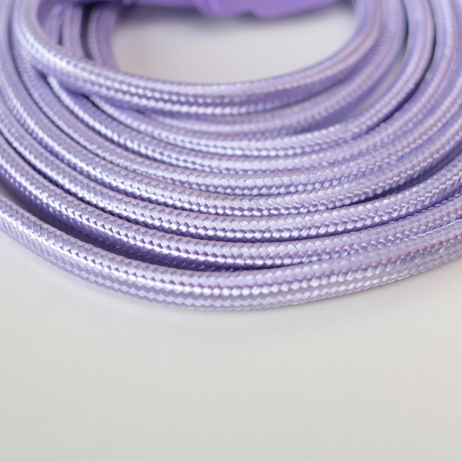 GLOBE Electric 22892 Designer Series 9-ft Fabric Extension Cord, 3 Polarized Outlets, Right Angle Plug, 125 Volts, Metallic Purple