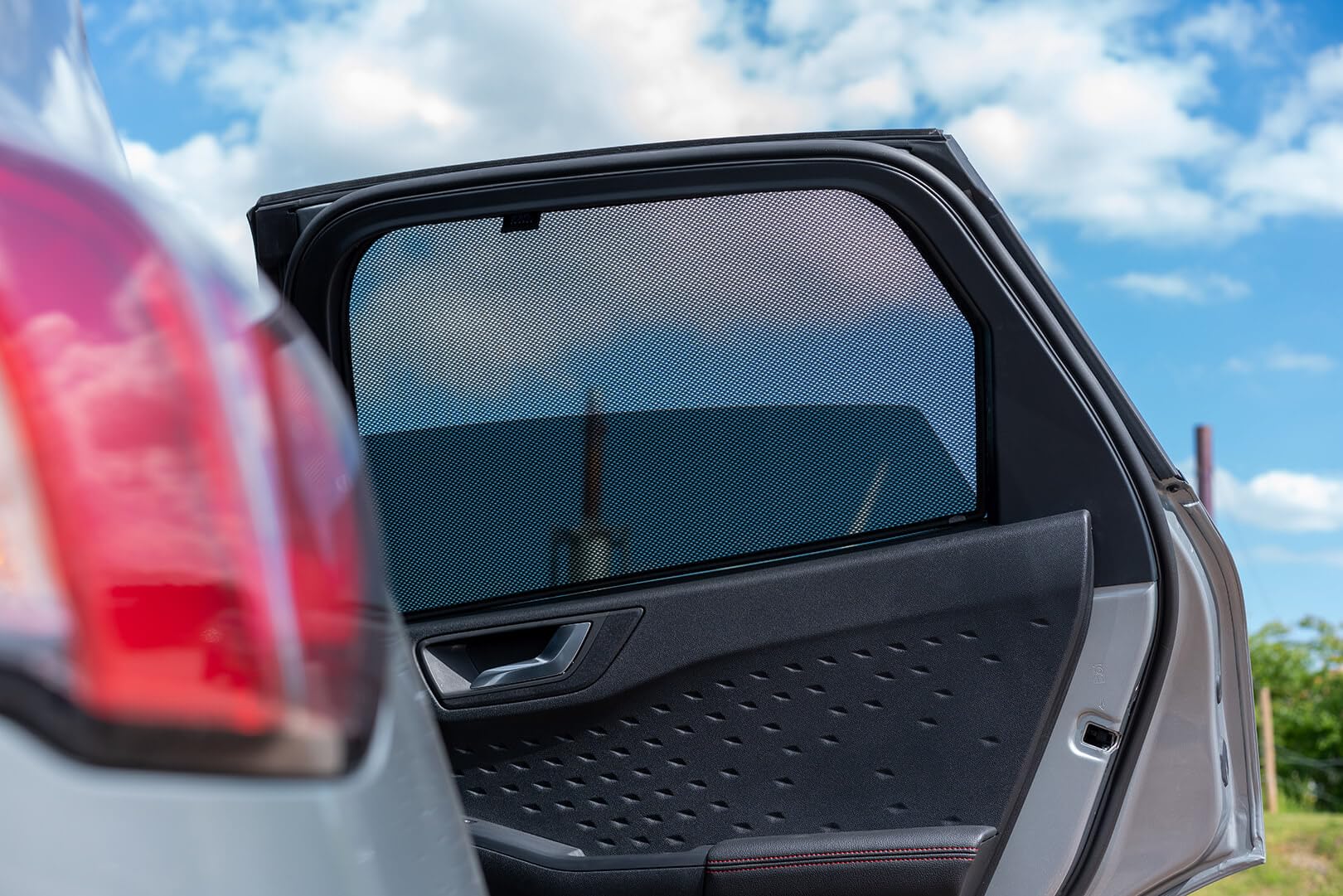 CAR SHADES zestaw (tylne drzwi boczne) kompatybilny z Ford Kuga III 2019- (2-częściowy) niestandardowe osłony przeciwsłoneczne do samochodów
