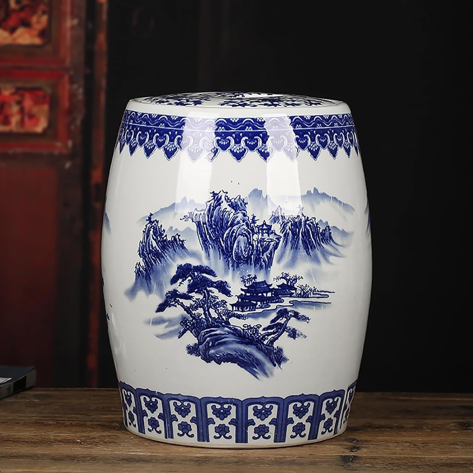 MMleYN 10/15/25KG Large Ceramic Rice Bucket With Lid Blue And White Porcelain Airtight Dispenser Chinese Retro Food Storage Jar For Rice Flour Tea Kitchen Household(B,25kg)