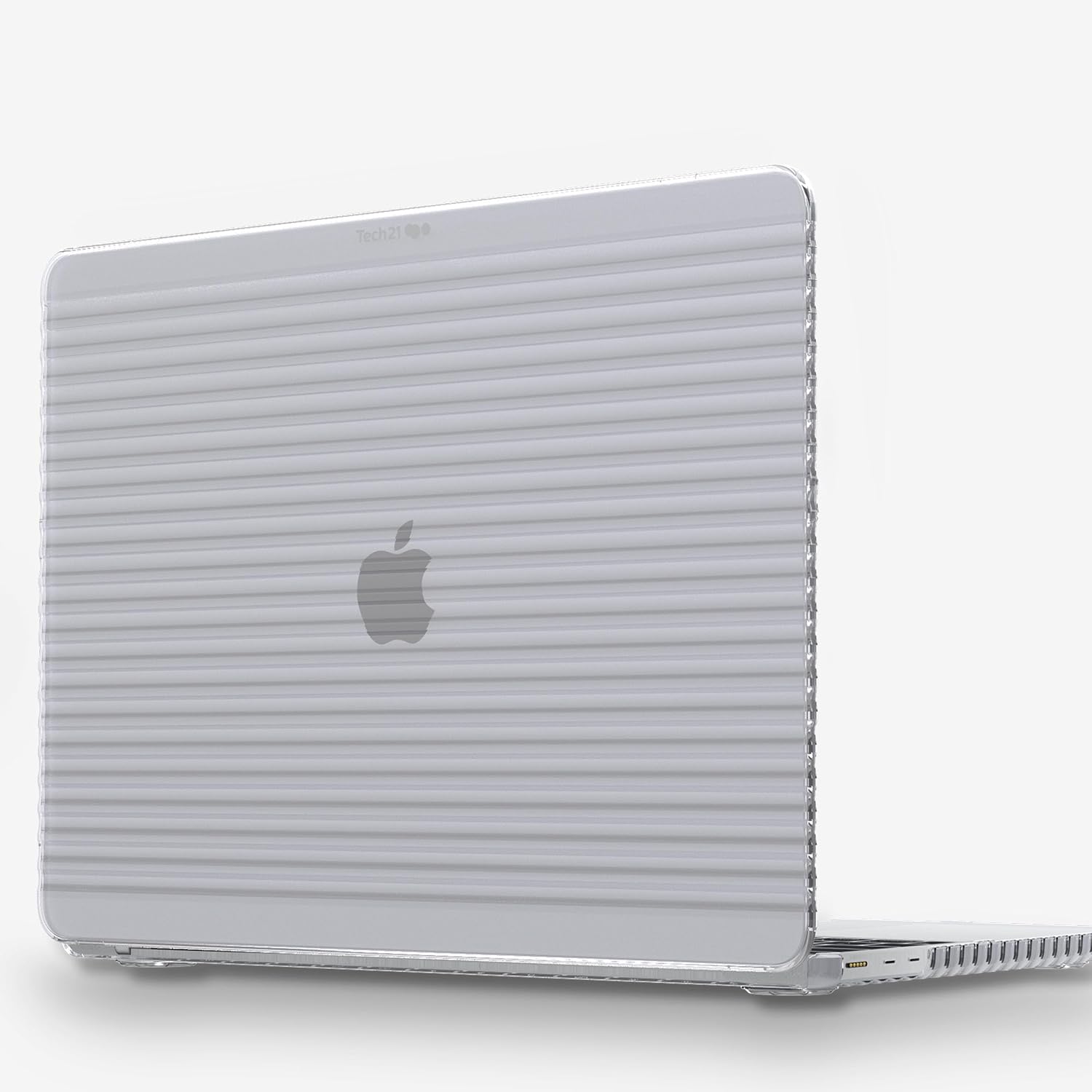 Tech21 EvoWave Cover for MacBook Air 13" (2022-2024) - Clear