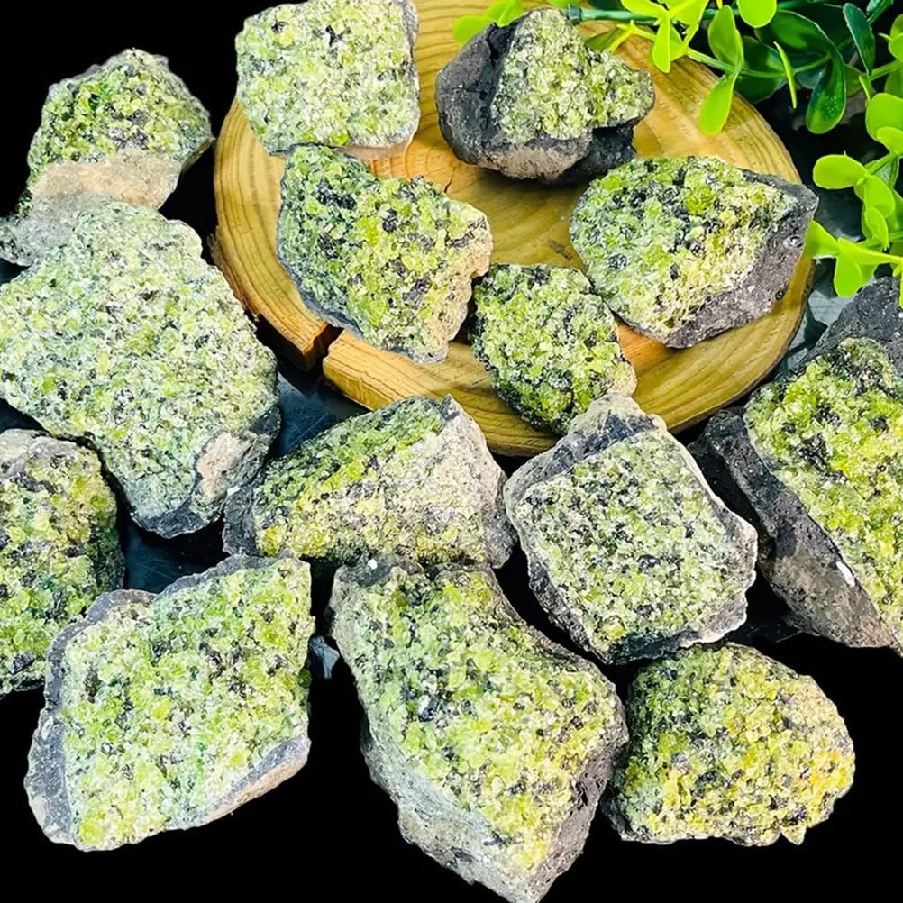 Crystal Cluster Olive Green Ore Fish Tank Landscaping Stone Home Desktop Decoration,100~150g
