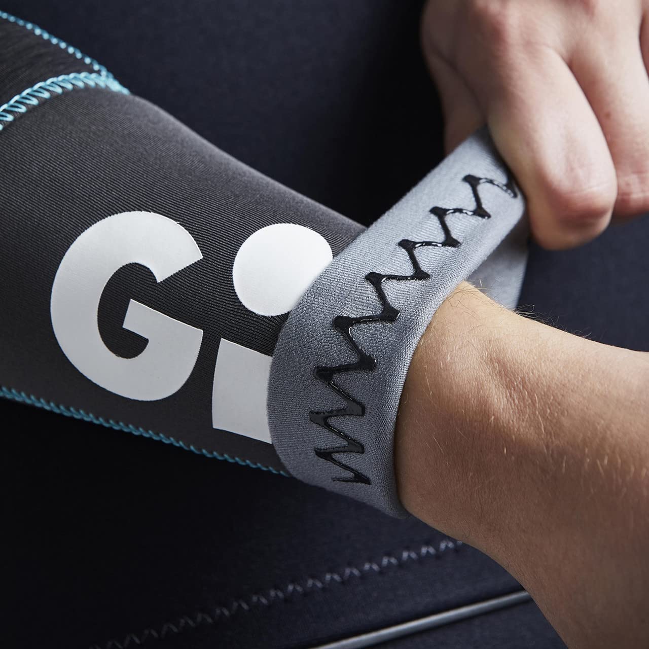 Gill Womens Zentherm 2.5mm GBS Neoprene Wetsuit Top - Negro - Capas térmicas térmicas y Capas de Dry rápido