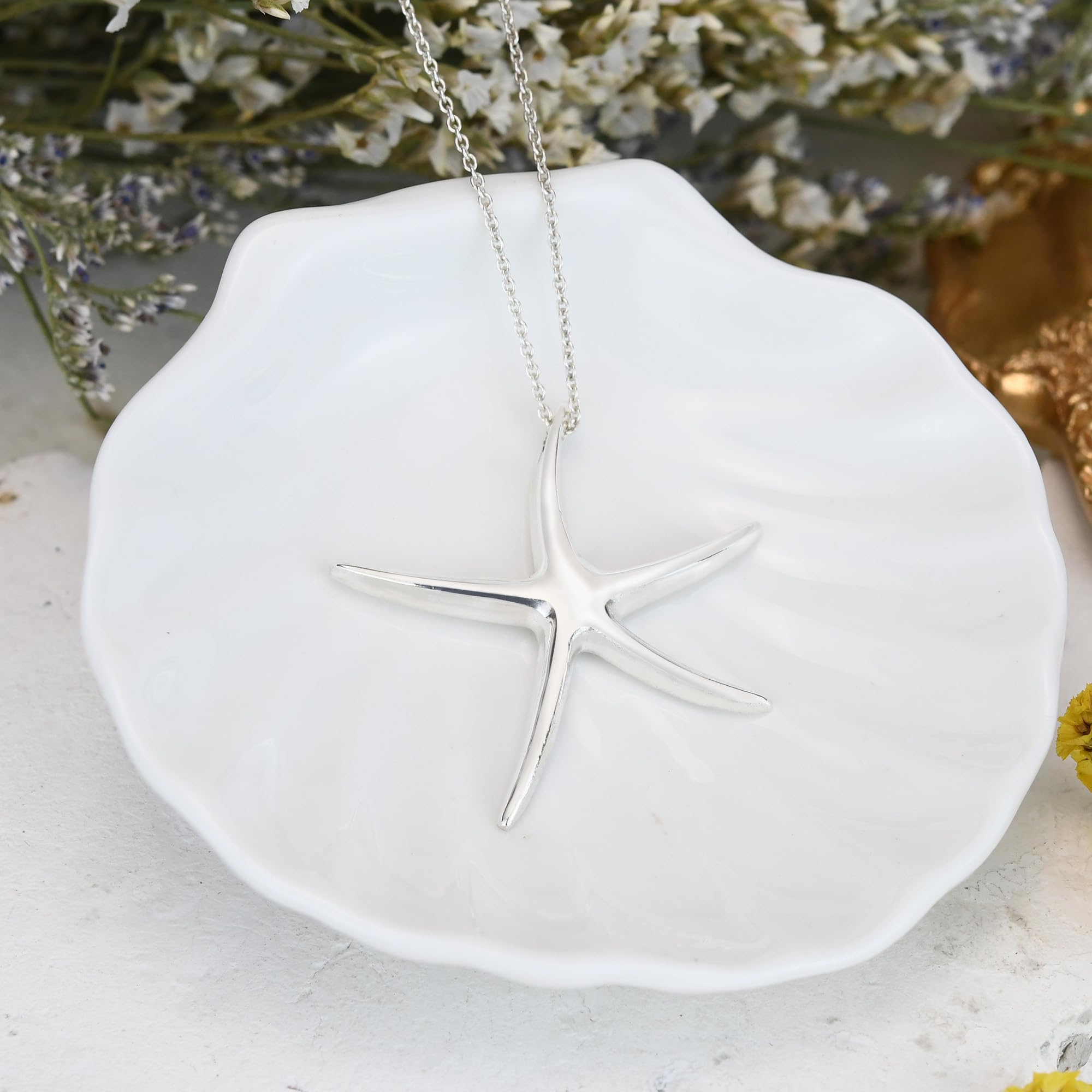 AeraVida Juguetón Baile De Estrella De Mar .925 Collar Con Colgante De Plata Esterlina