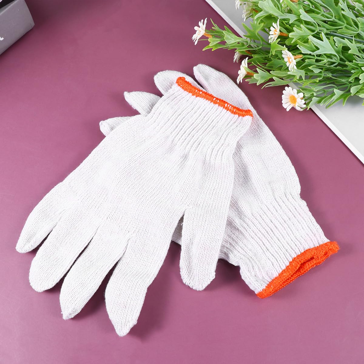 INOOMP Moufles Antidérapants en Fil de Coton Blanc Lot 24 Paires pour Manutention Industrielle et Travaux Manuels Bordure Orange Résistante