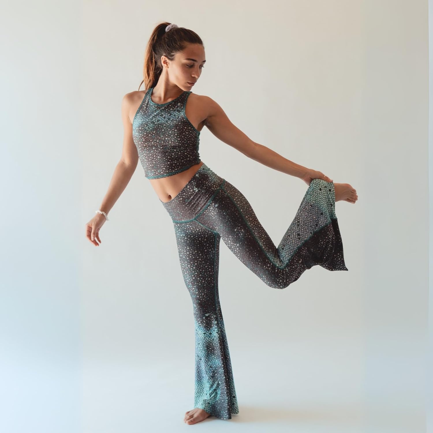 teeki Crop Bell Bottom Pant for Women High-Waist Stretchy Flare Bell Bottoms Premium Athletic Pants Retro 70s