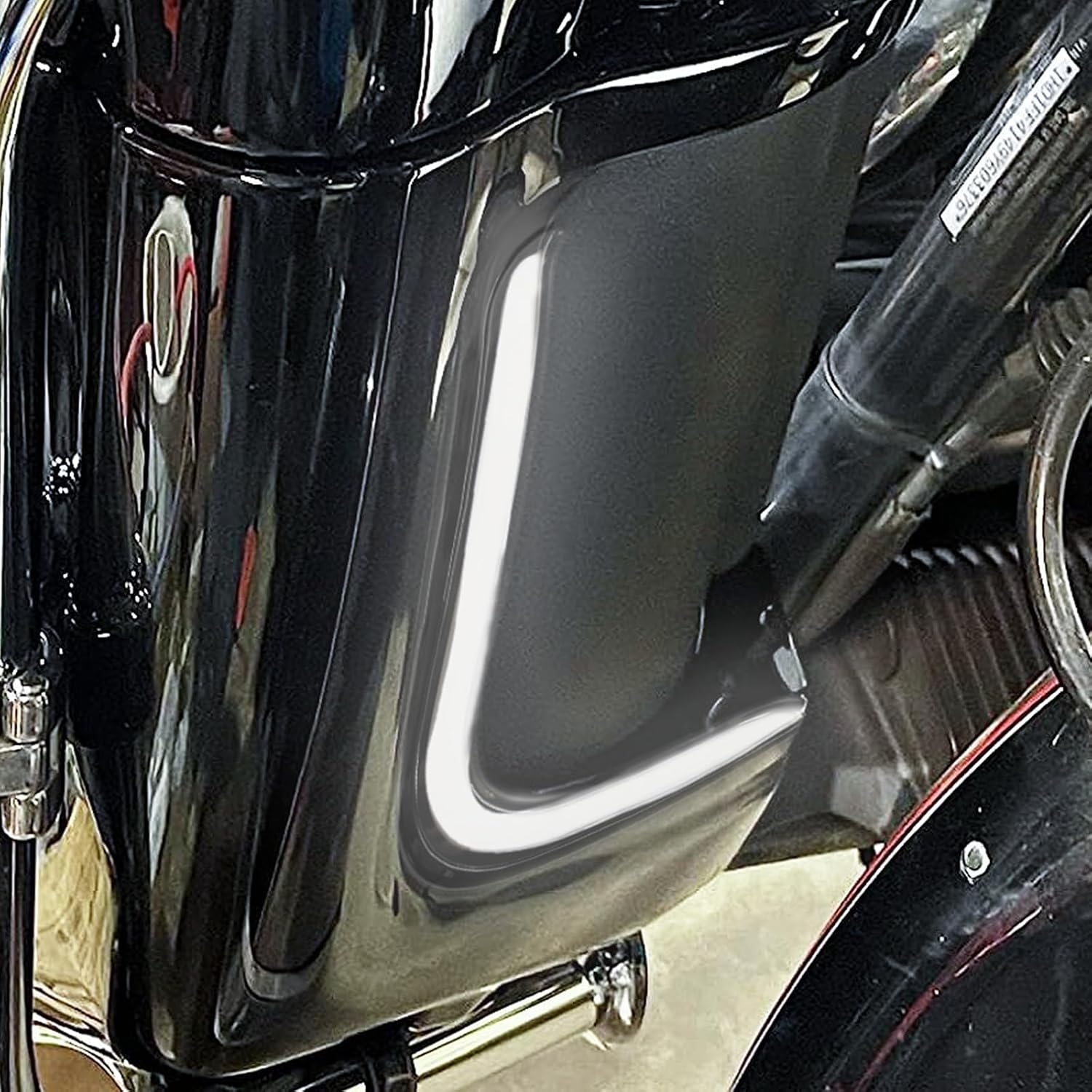 HDBUBALUS Motorcycle Lower Grills Leg Fairing Light LED Turn Signal Running Light Fit For Harley Touring Street Glide Road Glide Electra Glide FLHTK FLTRU 2006-2013 (Color: Smoke)