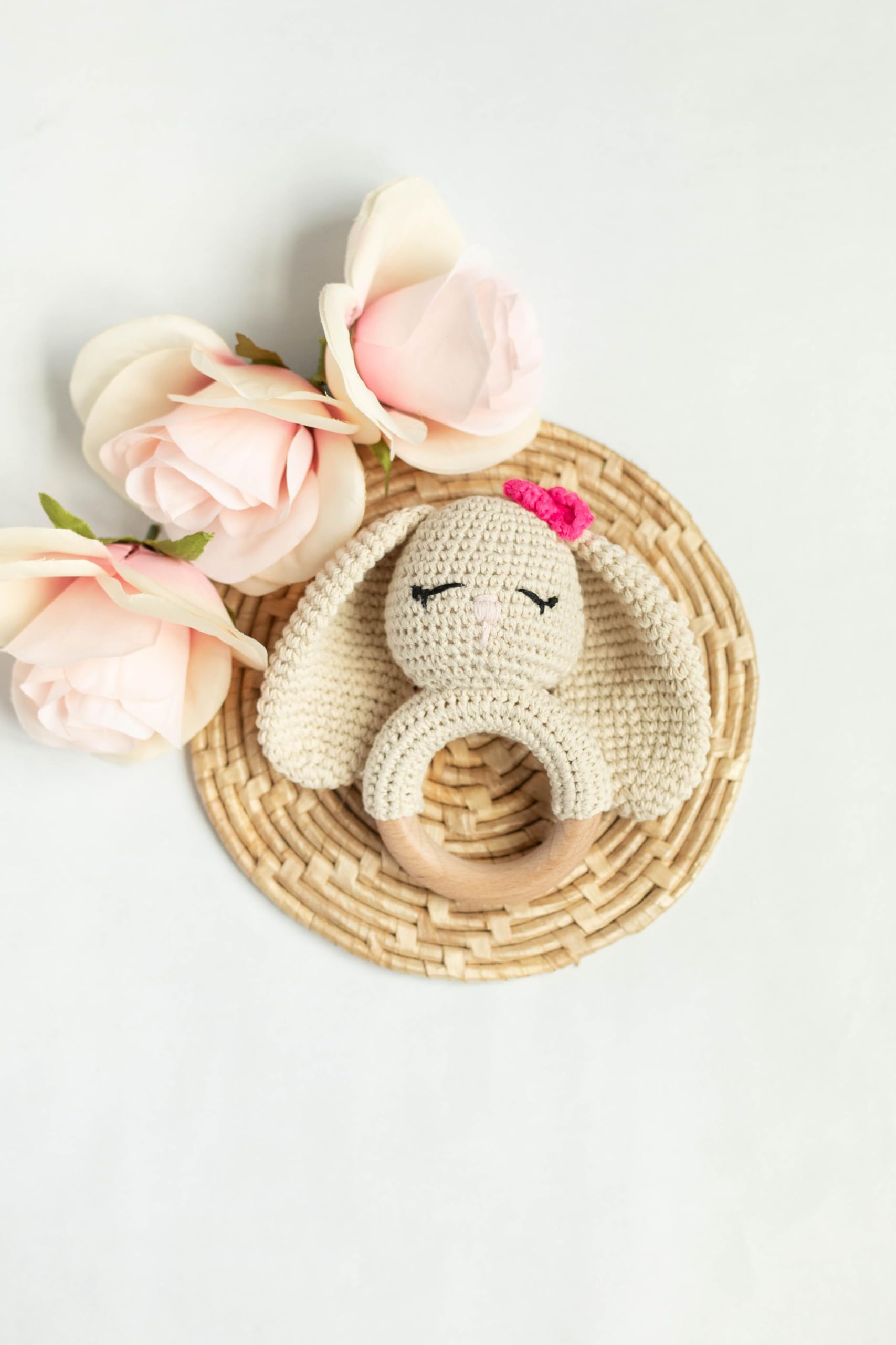 LABELLATANIS Wooden Baby Rattle - Bunny - Newborn - Crochet - Cream, White, Pink