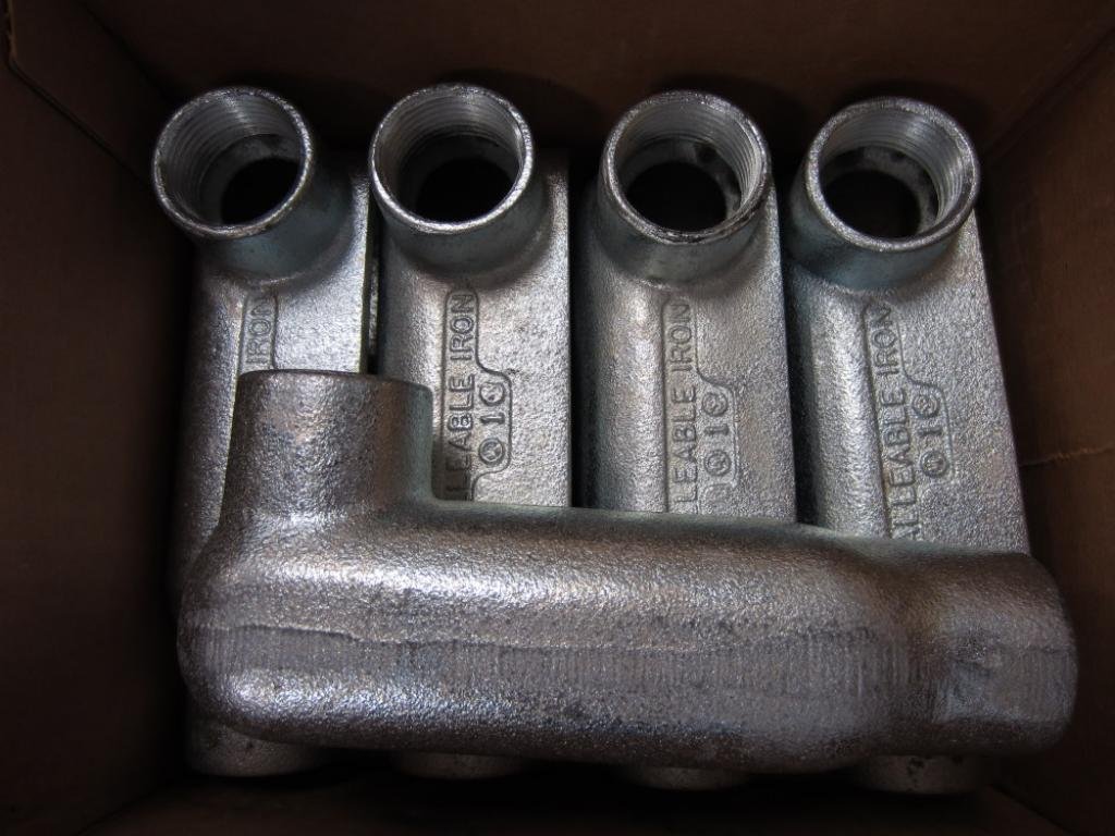 OZ Gedney LR-100 LR100 Conduit Body Type LR Size 1" (Pack of 5)