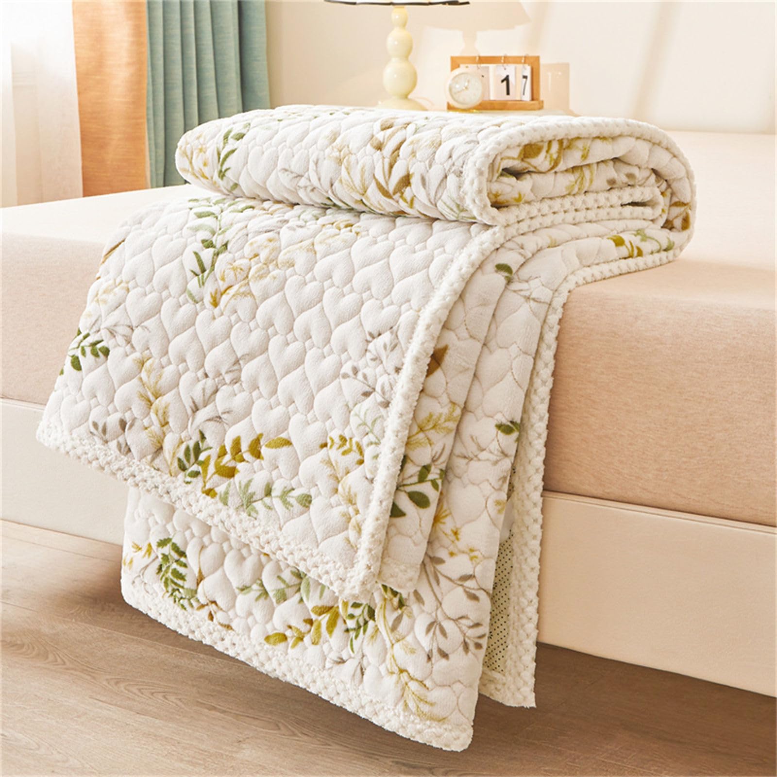 Odot Protector de Colchón Acolchado Franela, Protectores de Colchón Funda de Colchón con 4 Bandas Elásticas Cubre Colchón Suave Comodo Sábana Protectora para Cama (180x200cm,Plantas Verdes)