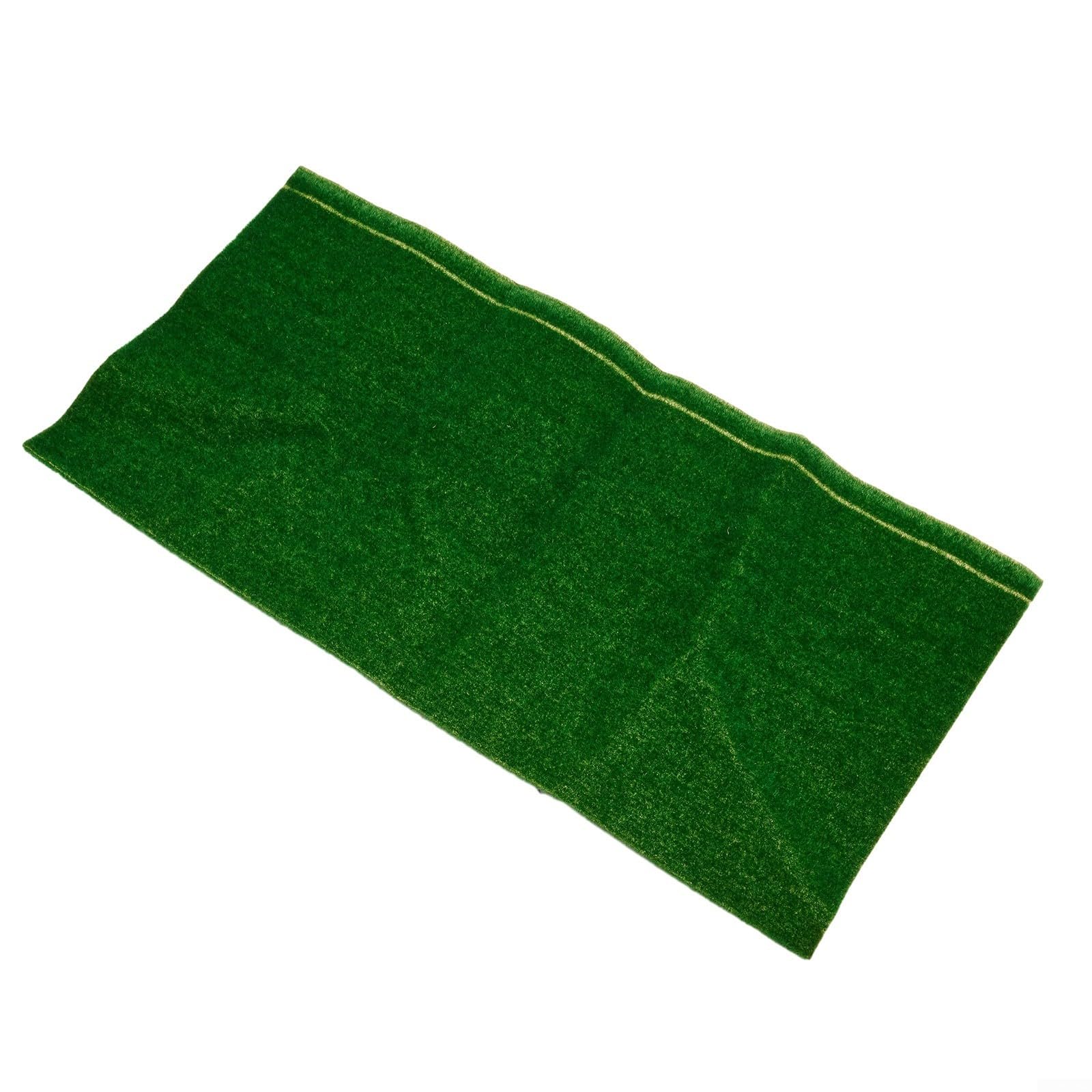 Landscape Mat, Grass Mat Roll for Wargame Scenery Sand Table Railway Model Accessories Artificial Turfs for Scale Modelling Diorama Bases(Dark Green 50 * 50cm)