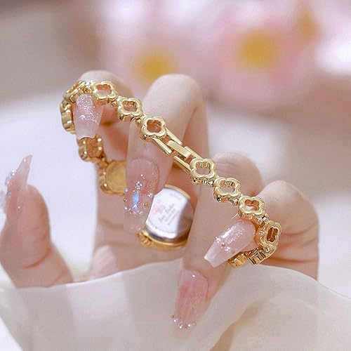 Miniatura 4 de Gosasa Reloj vintage dorado para mujer, pulsera de cadena de cuatro hojas huecas, delicado y pequeño, reloj de cuarzo, impermeable, regalo de lujo