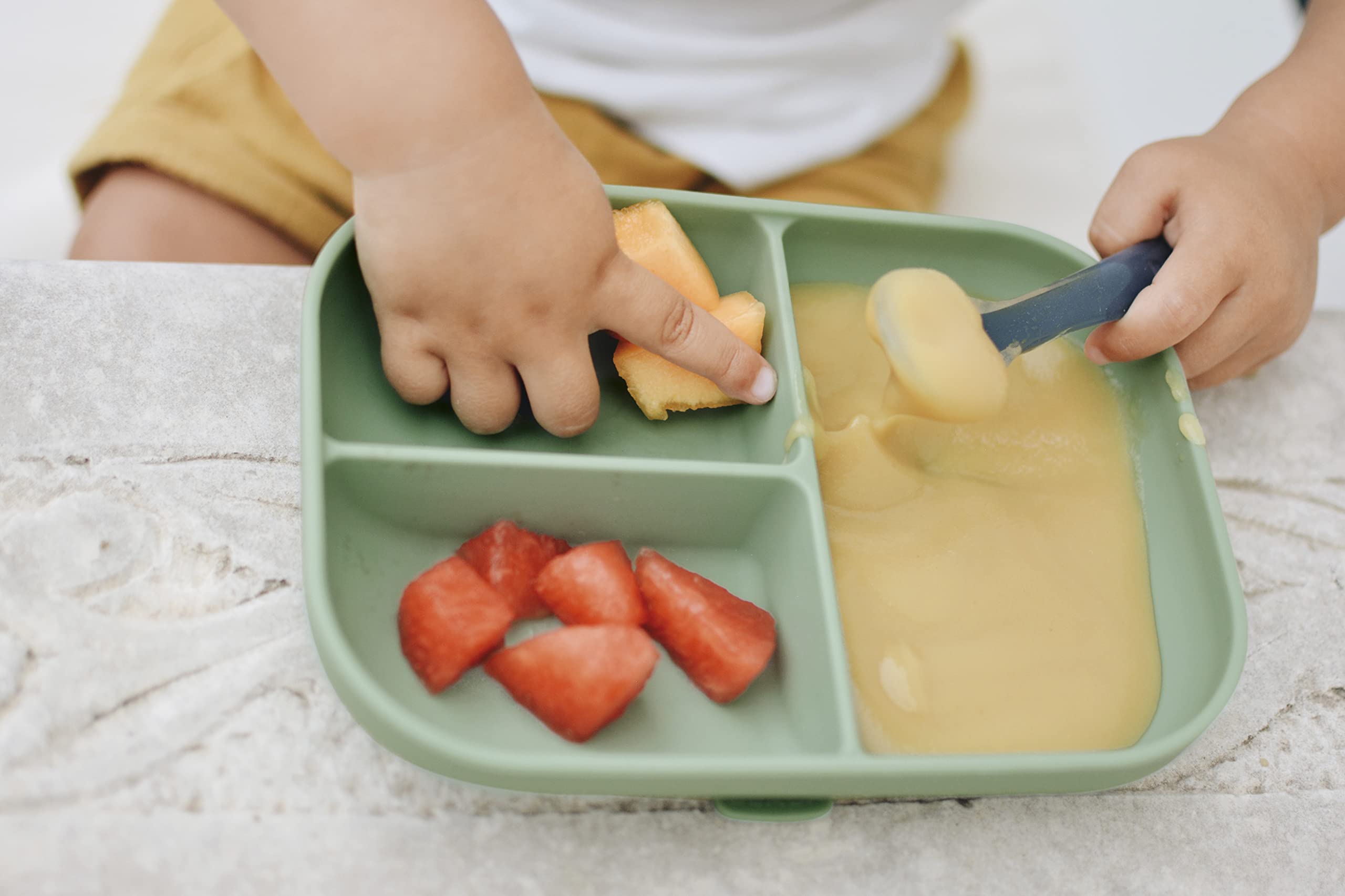 Piatto Con Ventosa Béaba Per Bambini - In Silicone, Verde Salvia, Attacca A Tavolo/Seggiolone - Foto 6